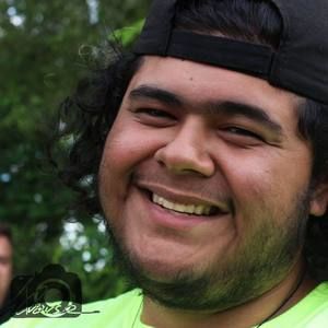 Meet your Posher, Dennis